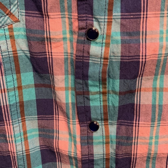 Back in the Saddle Short Sleeve Western Button Down Plaid Size 3X - Picture 4 of 7